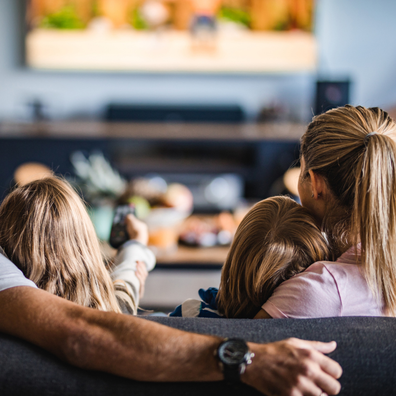 Bugün televizyonda neler var?