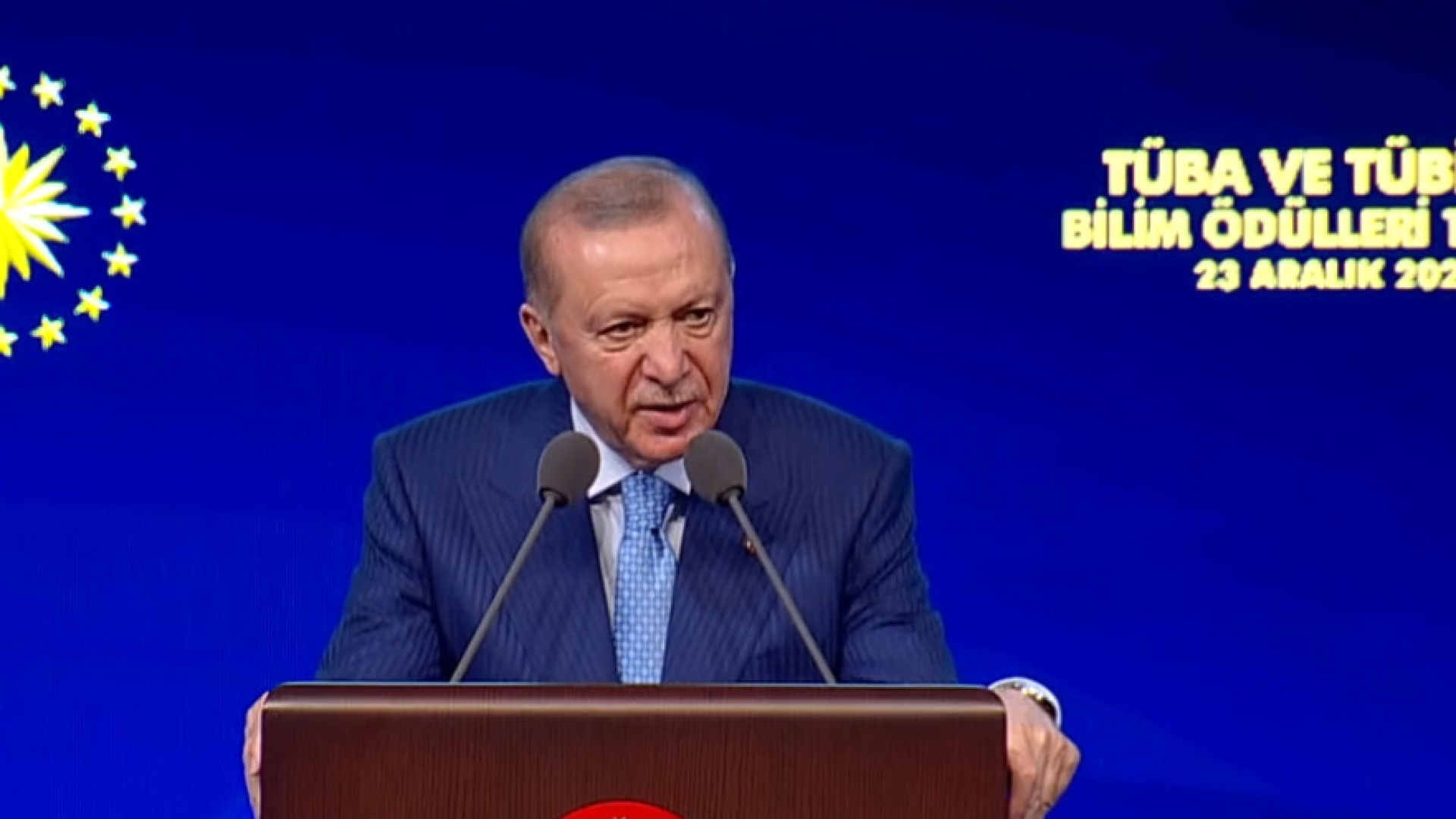 Cumhurbaşkanı Erdoğan, TÜBA ve TÜBİTAK Bilim Ödülleri'ni Verdi: 697 Bilim İnsanı Ödüllendirildi