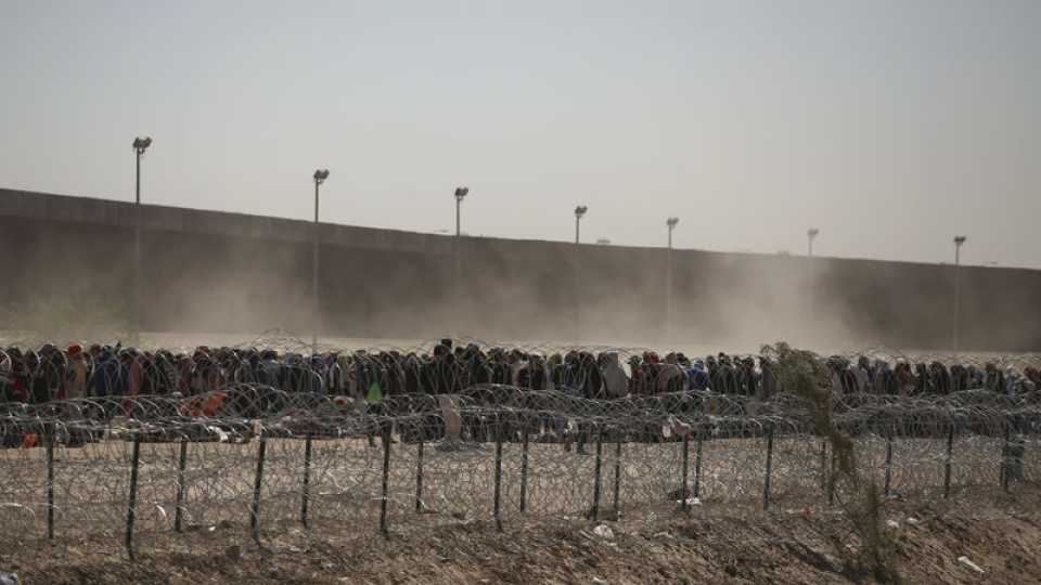ABD göçmenlerin ülkeden ayrılması için teşviki artırdı