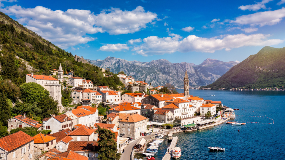 Karadağ Türkiye'ye vize yasağını kaldıracak