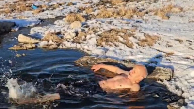 Ardahan'ın 78'lik 'buz adamı'