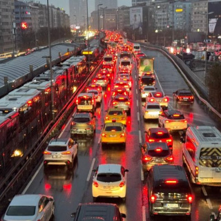Trafik yoğunluğu yüzde 90'a ulaştı