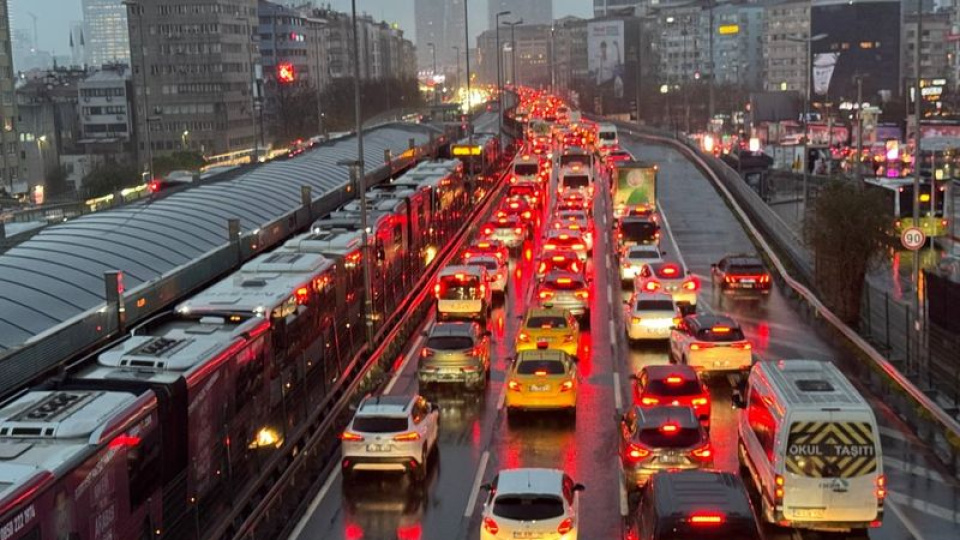 Trafik yoğunluğu yüzde 90'a ulaştı