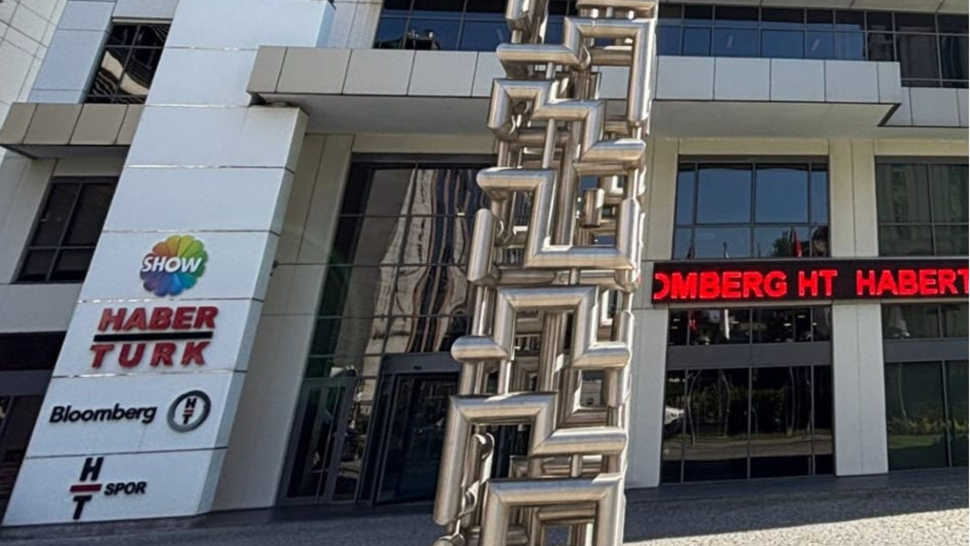Habertürk, Show TV, Bloomberg HT ve HT Spor'dan Sosyal Medya Spekülasyonlarına Ortak Tepki