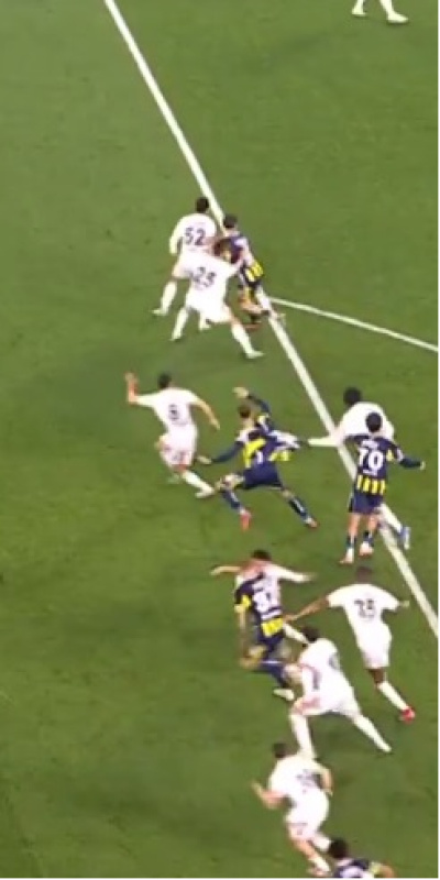 Dev derbide penaltı kararı!