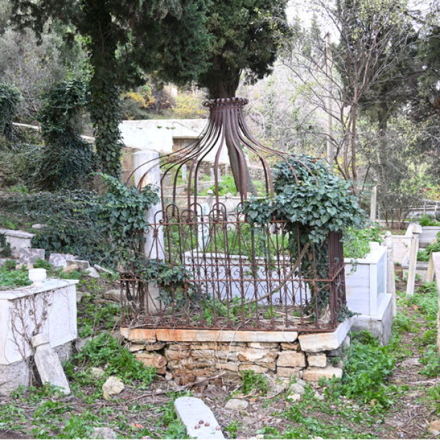 124 yıl sonra bulundu! Ölüm nedeni mezar taşından anlaşıldı