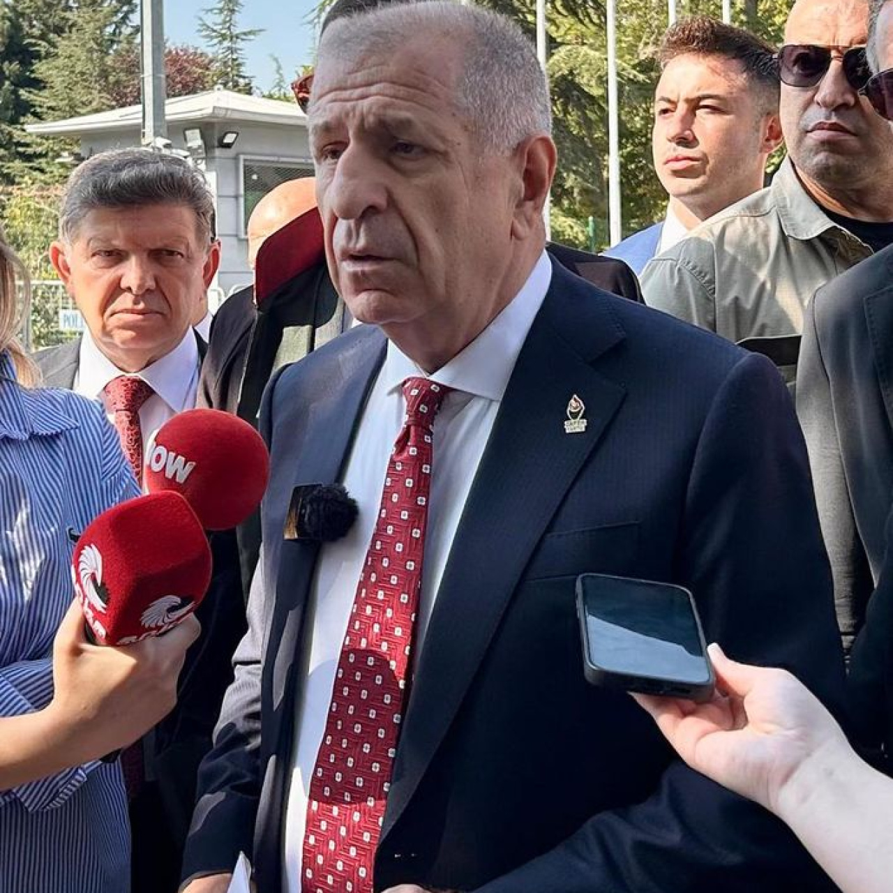 Mahkemeden Ümit Özdağ için beraat