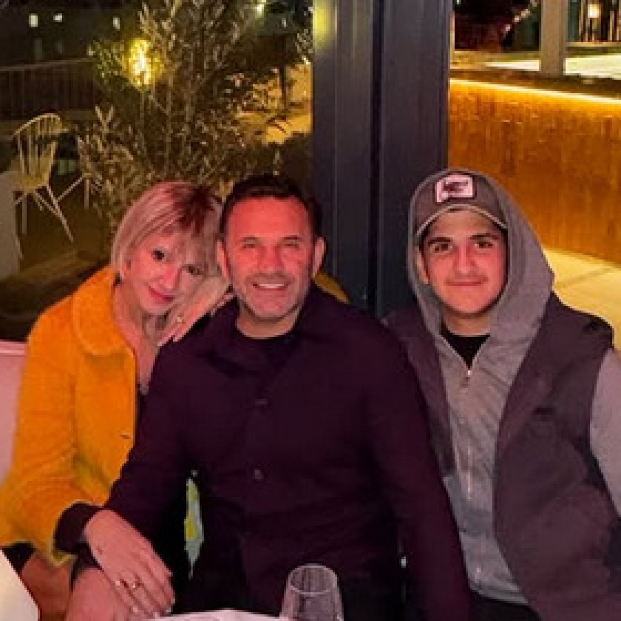 Eski eşler Paris'te