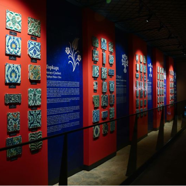 Topkapı Sarayı'nda 'Çini Sanat Galerisi' açıldı