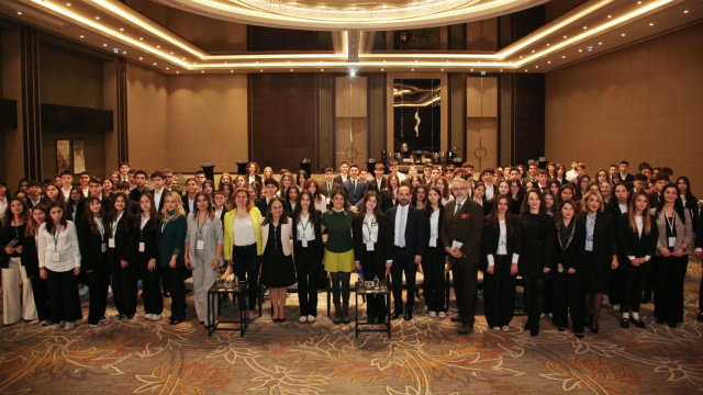 Doğa Koleji t-MBA Liderlik Akademisi Eğitim Kampı’nda genç liderler bir arada