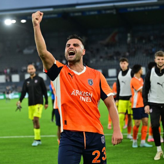 Konyaspor, Deniz Türüç'le anlaştı