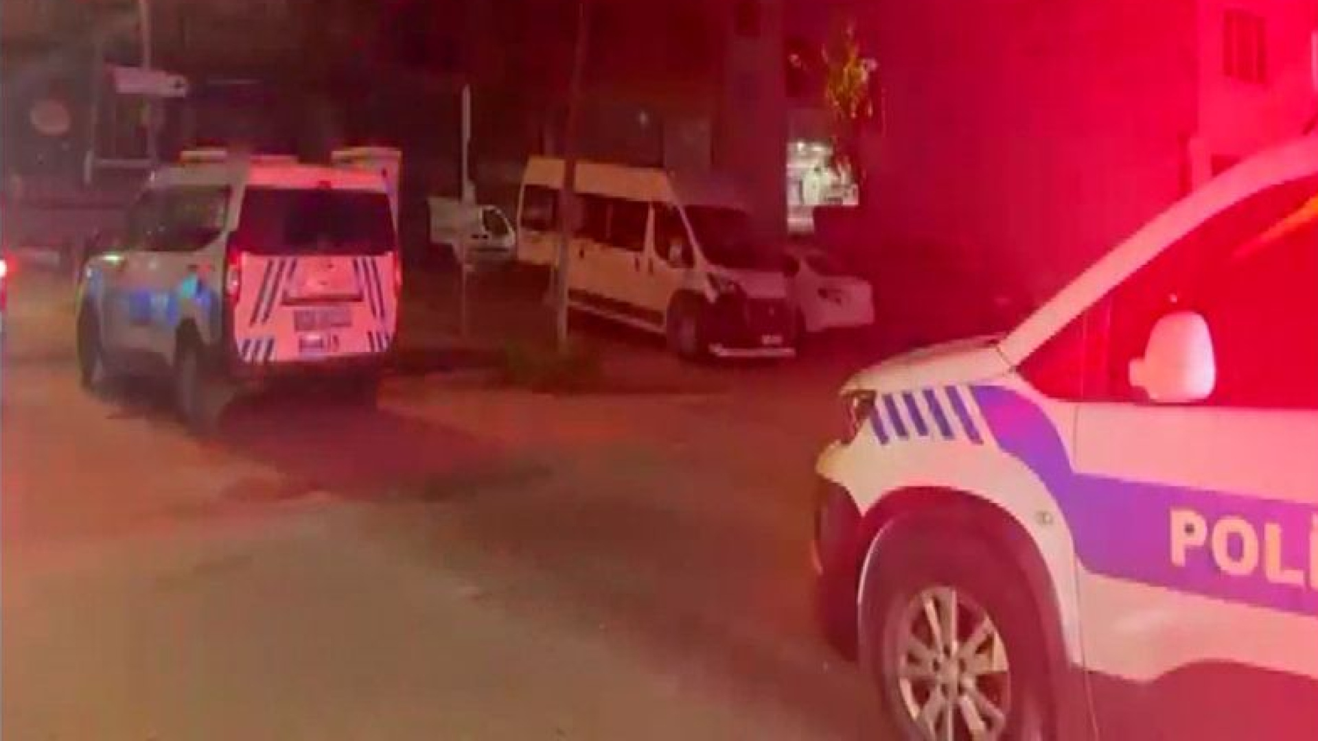 Bursa haberleri: Husumetlisine ateş açtı! Yoldan geçeni vurdu | SON DAKİKA HABER | Son dakika haberleri