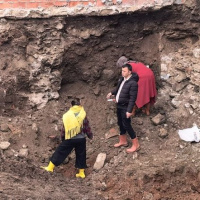 Temel kazısında bulundu, çalışmalar durduruldu