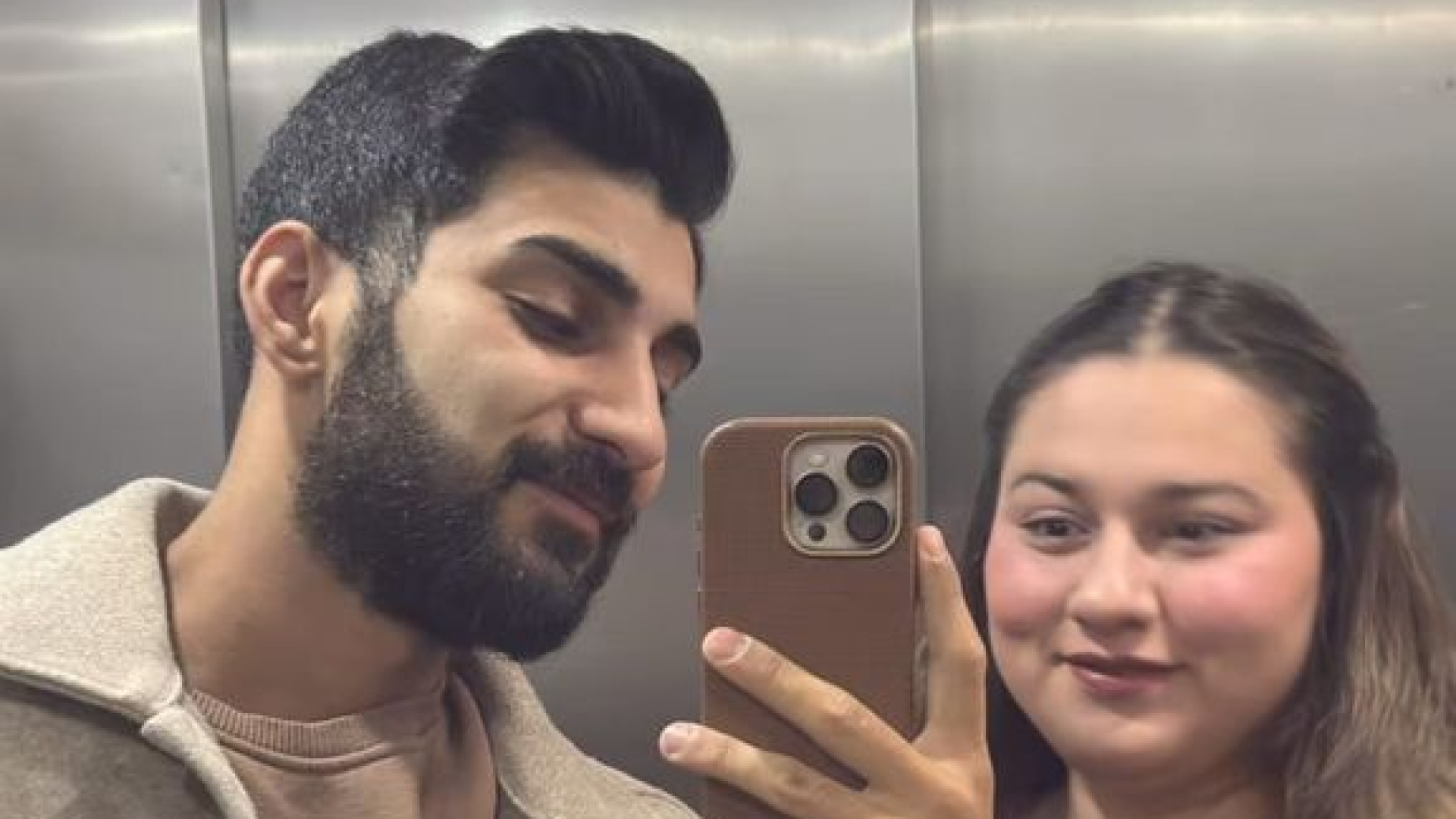 Son dakika: Otomobilin çarptığı motosikletteki nişanlı çift hayatını kaybetti | Son dakika haberleri