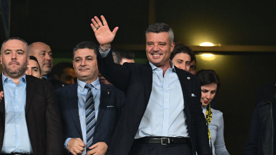 Serbest kalan Saran taraftarları selamladı