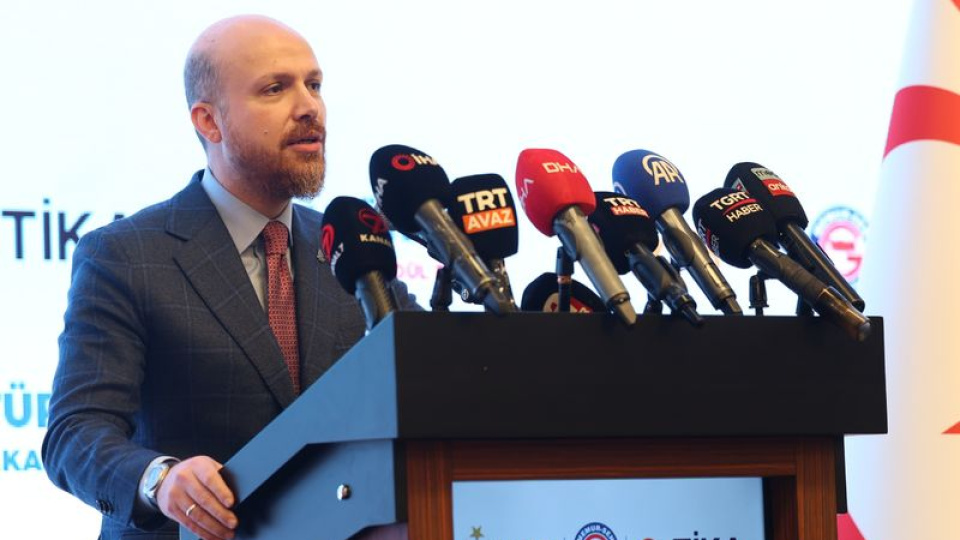 "Yeni bir aydın sınıfına ihtiyacımız var"