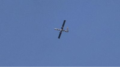 İsrail Lübnan'da 2 aracı hedef aldı