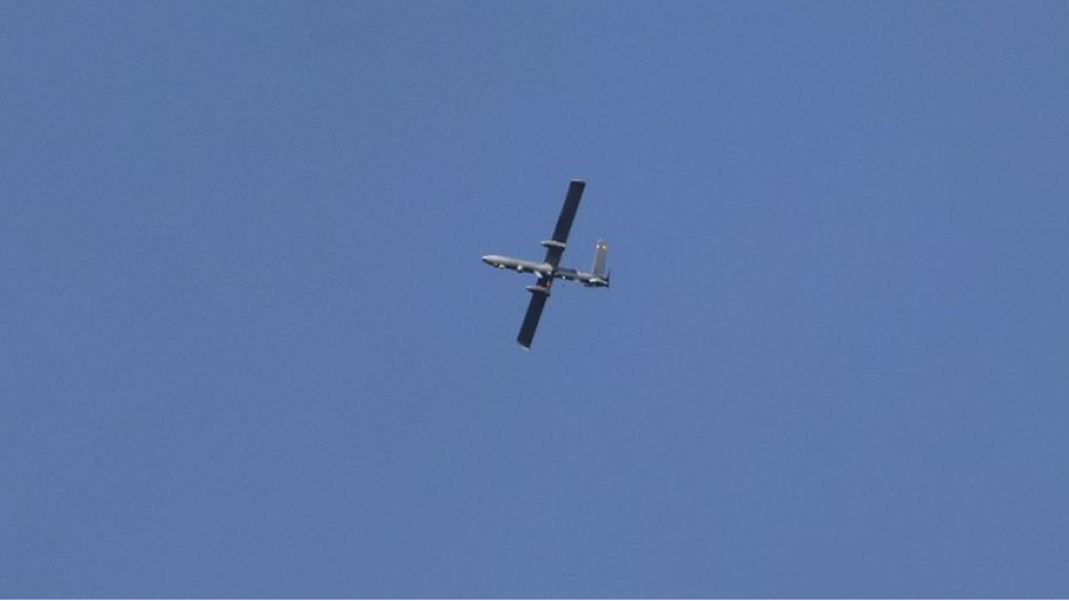 İsrail Lübnan'da 2 aracı hedef aldı