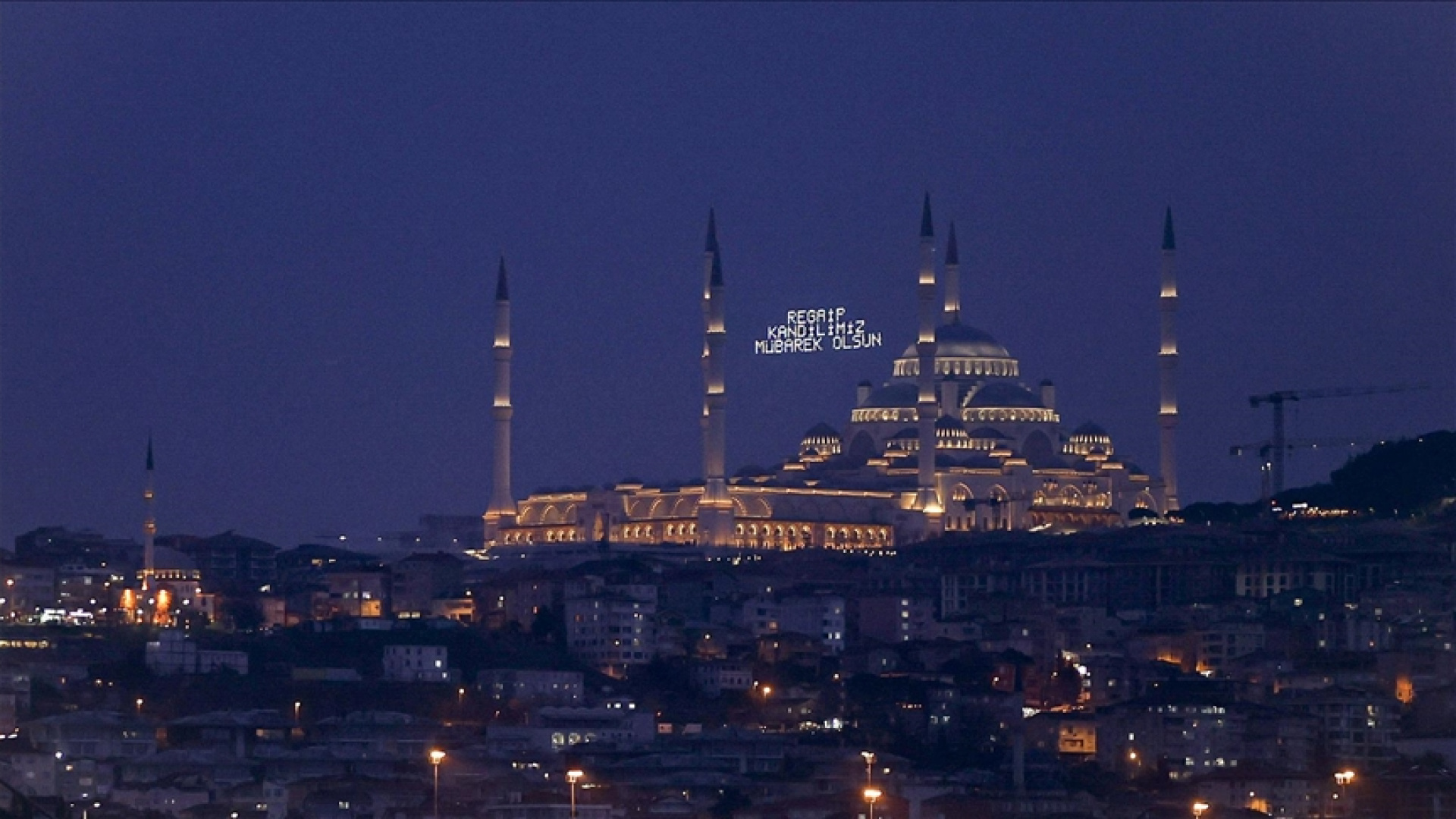 Regaip Kandili 2025: Bu Mübarek Gecede Yapılacak İbadetler ve Dualar