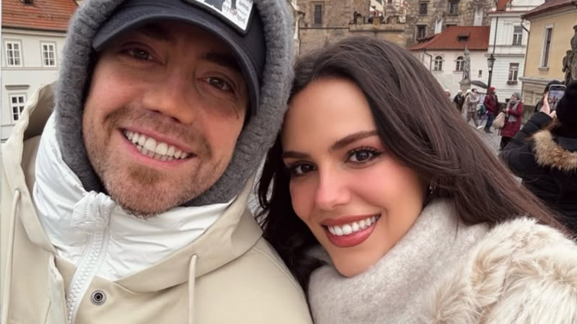 Murat Dalkılıç ve Özgü Kaya'nın Prag kaçamağı - Magazin haberleri