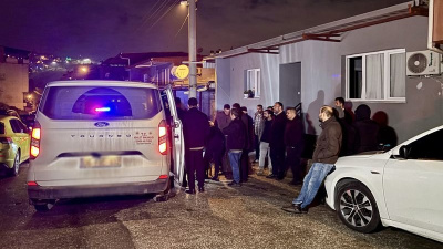 Eve giren hırsızlar ev sahibini öldürdü