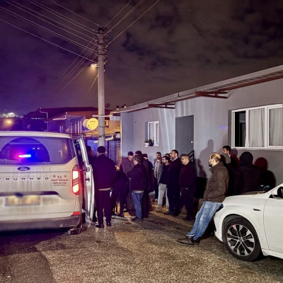 Eve giren hırsızlar ev sahibini öldürdü