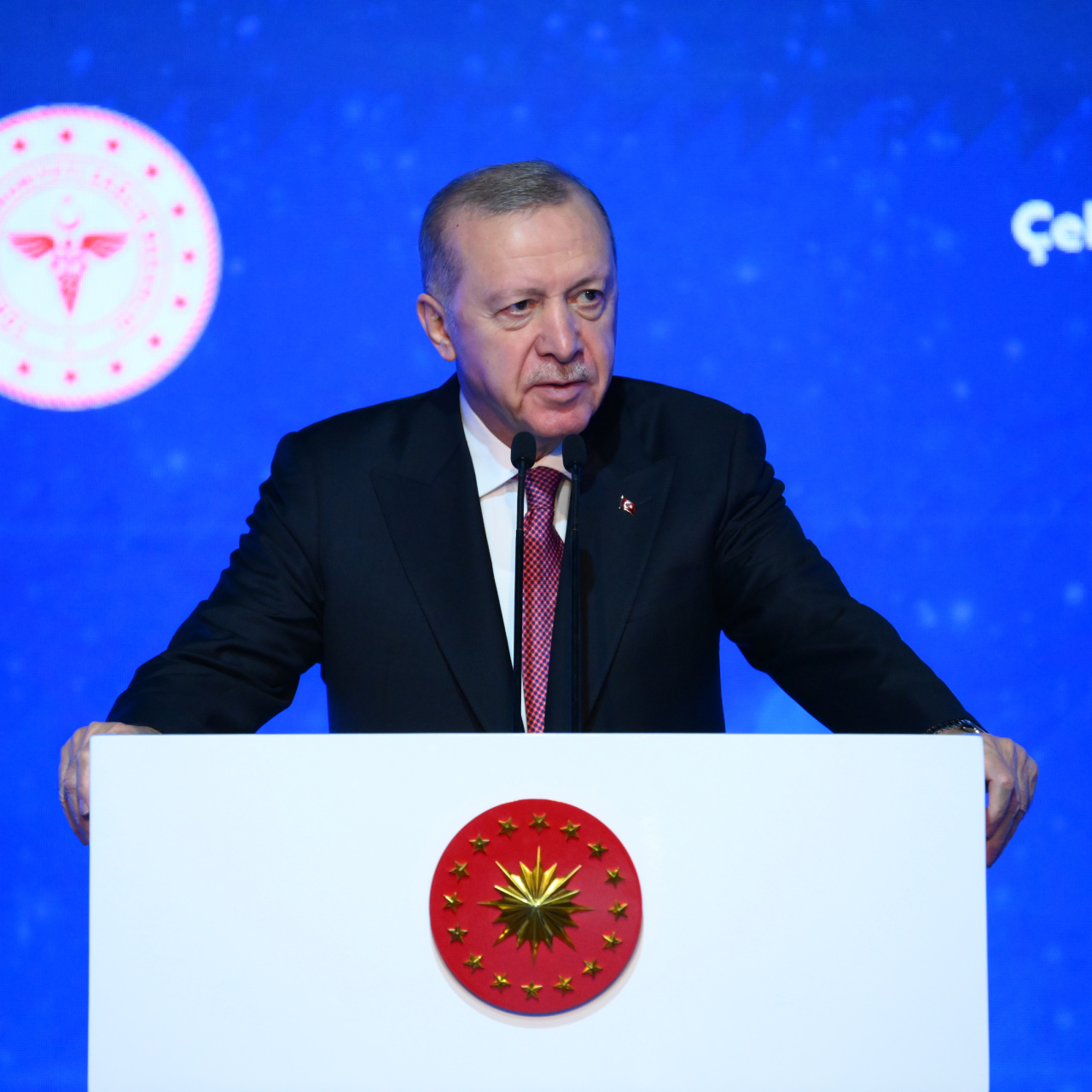 "Sağlık alanında güçlü altyapı oluşturduk"