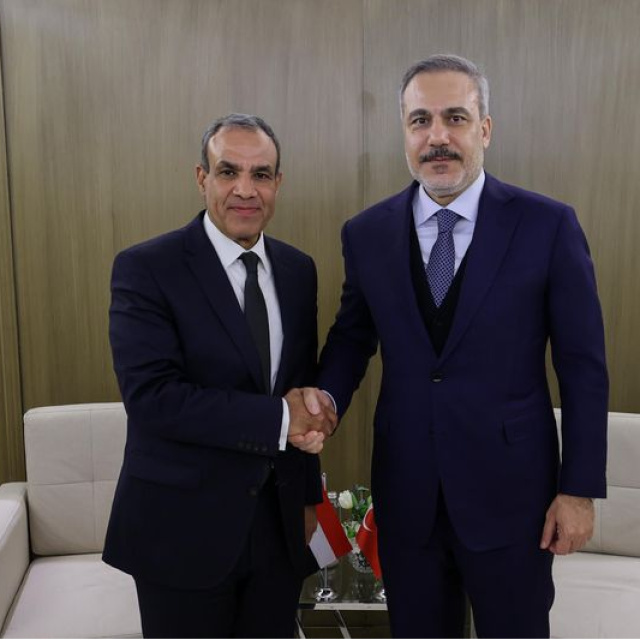 Bakan Fidan'dan diplomasi trafiği