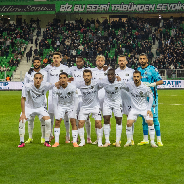 Manisa FK deplasmanda galip!