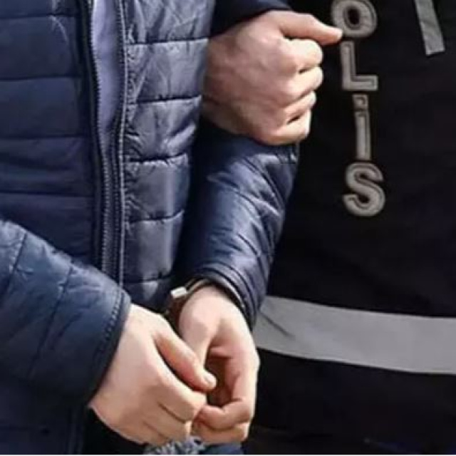 Sanal medyadan tetikçi ilanına gözaltı