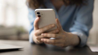 Ekran bağımlılığı zihinsel kapasiteyi düşürüyor