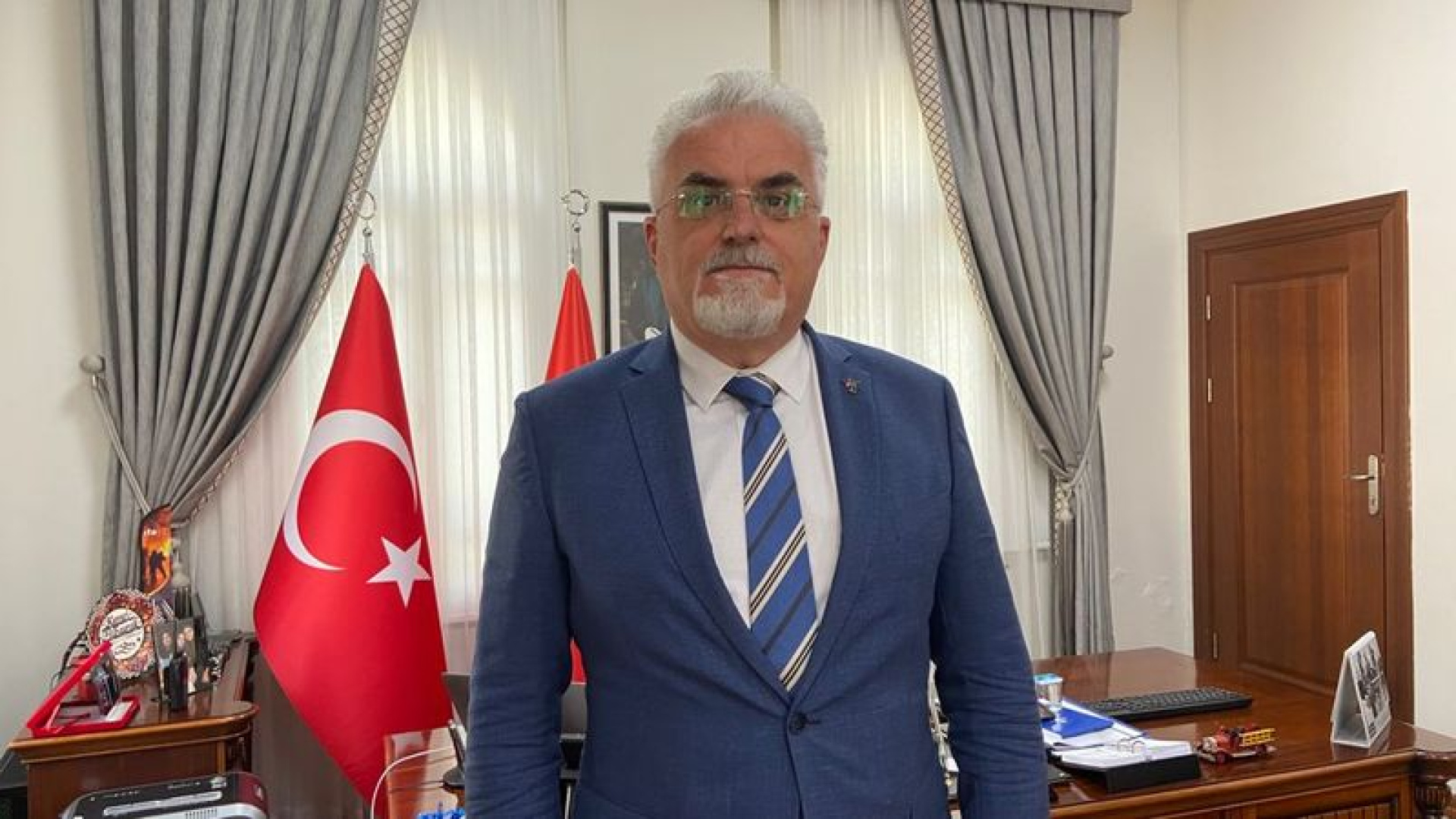 Son dakika: İBB İtfaiye Daire Başkanı Remzi Albayrak ve 3 kişi gözaltına alındı | Son dakika haberleri