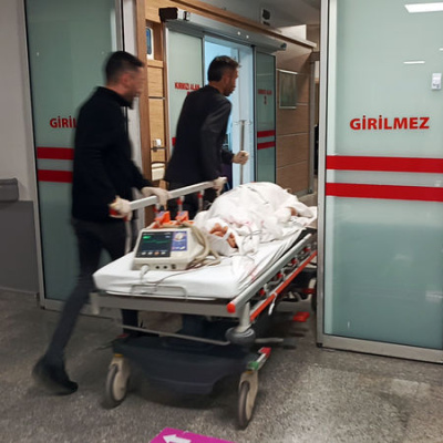 Özlem'i evine kadar takip etti... Sokakta vahşet!