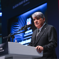 Serdal Adalı: Yabancı VAR gerekliliktir!