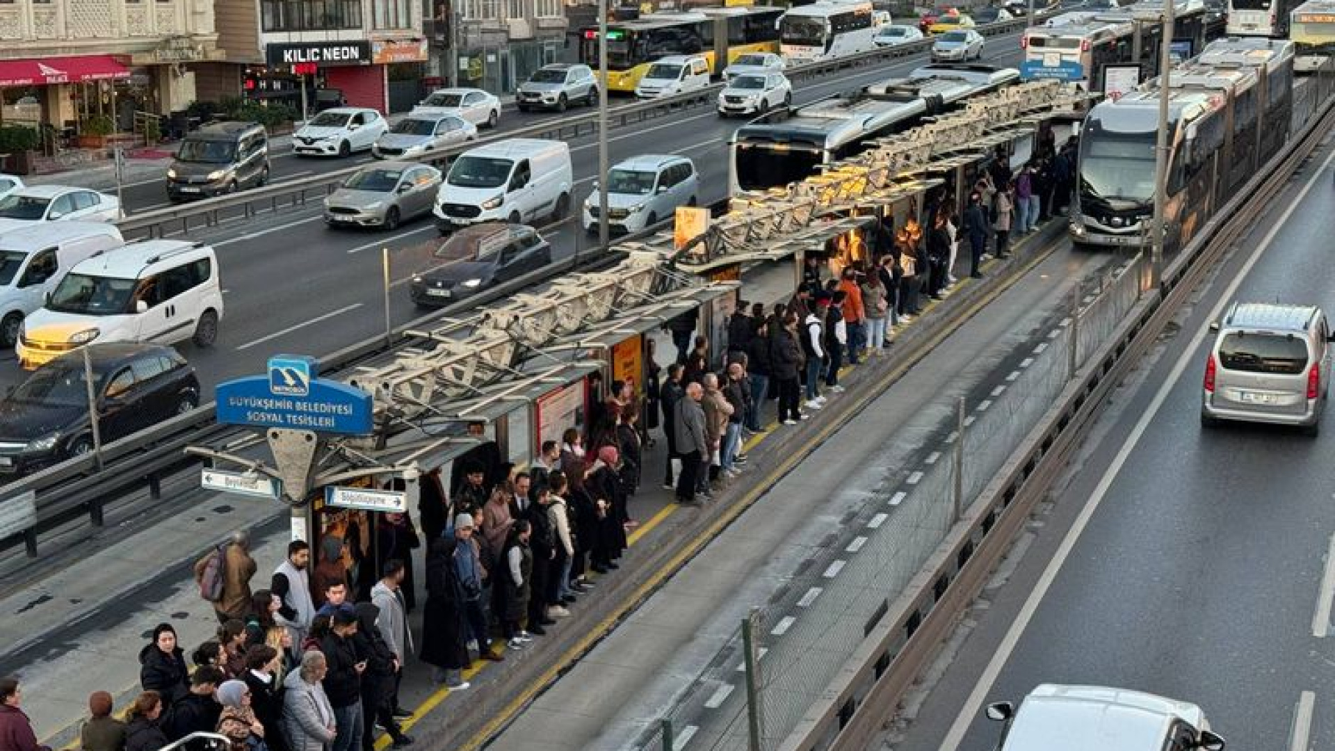 Son dakika: İstanbul'da toplu ulaşım 1 Ocak'ta ücretsiz olacak | Son dakika haberleri