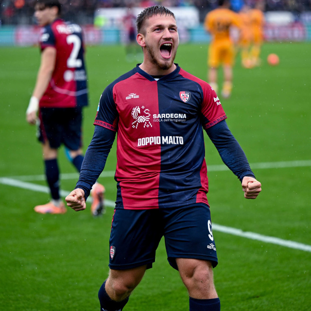 Semih attı, Cagliari kazandı!