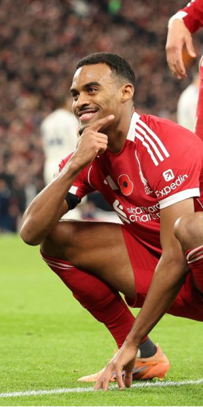 Liverpool, galibiyet serisini sürdürdü!