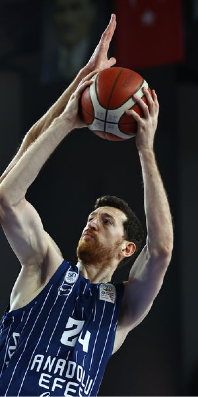 Efes'e bir darbe de Telekom'dan!