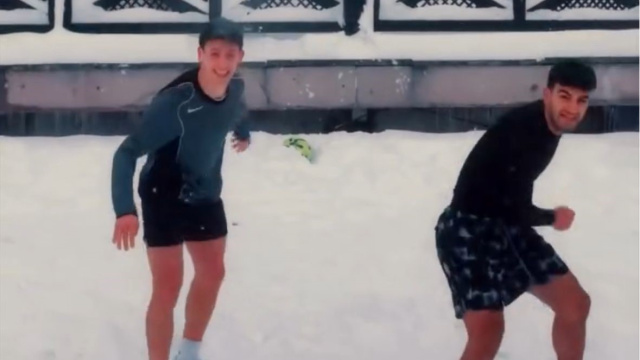 Arda'nın karlı Bolu'da futbol keyfi!