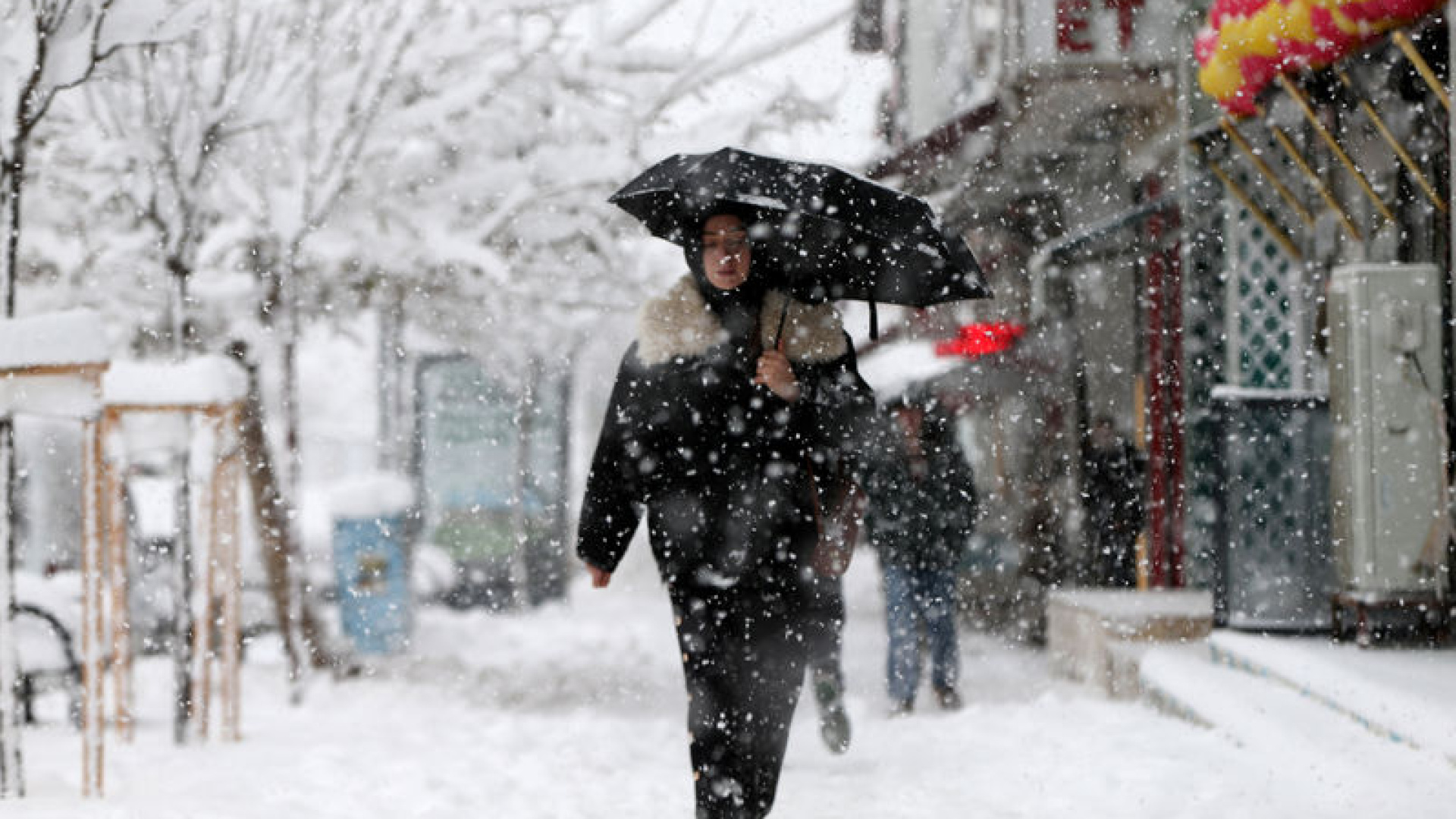 Son dakika: Yollar kapandı, ekipler sahada | Son dakika haberleri