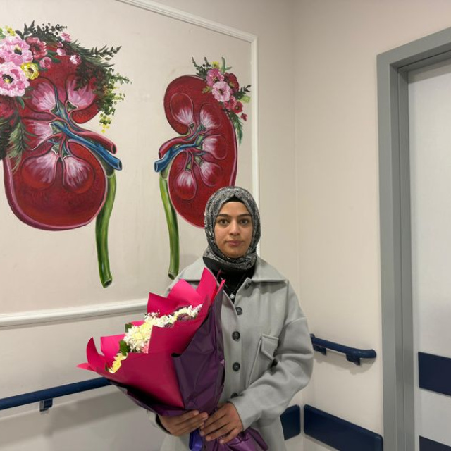 Böbrek nakli bekleyen Yağmur'dan bağış çağrısı