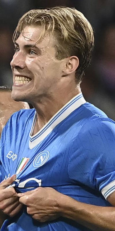 Napoli, deplasmanda Hojlund'la kazandı!