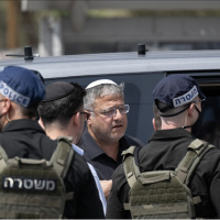 İsrailli sağcı bakan Ben-Gvir'i taşlandı