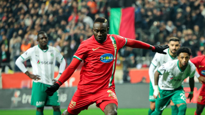 Amedspor, ilk yarıyı lider tamamladı!