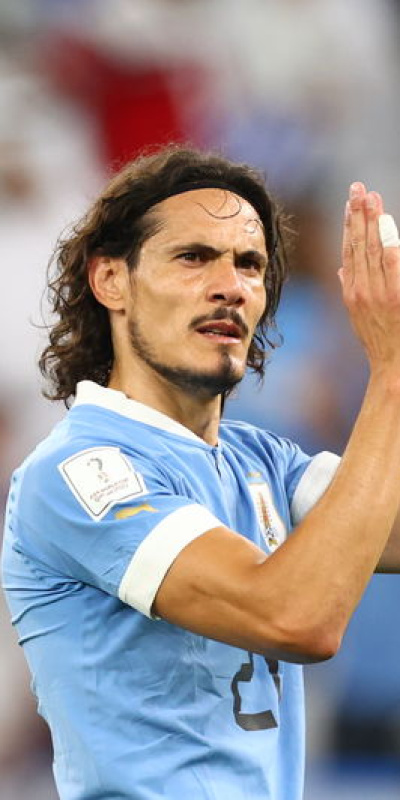 Edinson Cavani futbolu bıraktı!