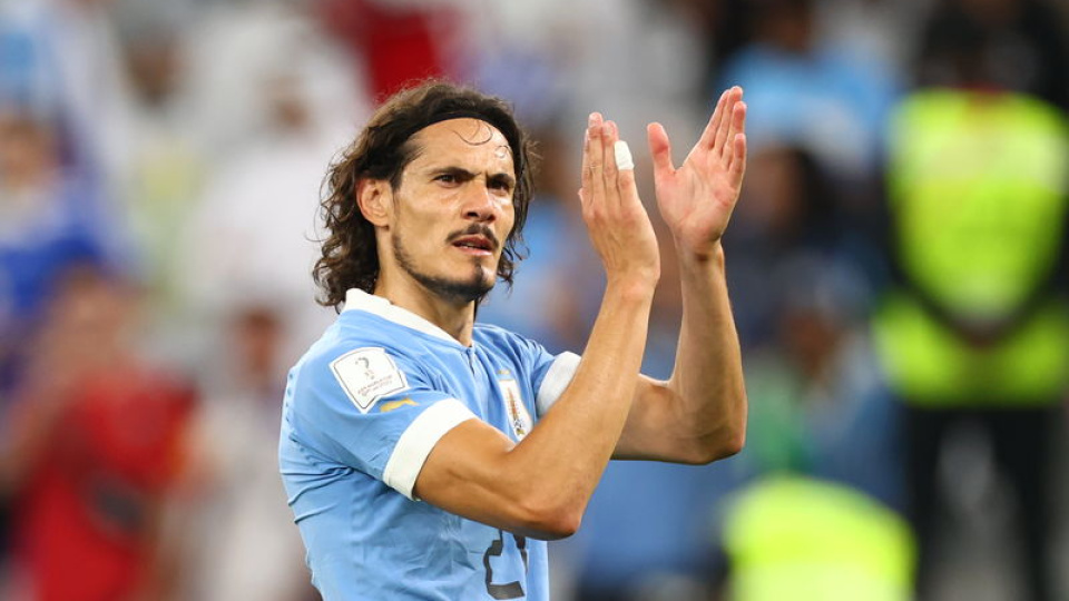 Edinson Cavani futbolu bıraktı!
