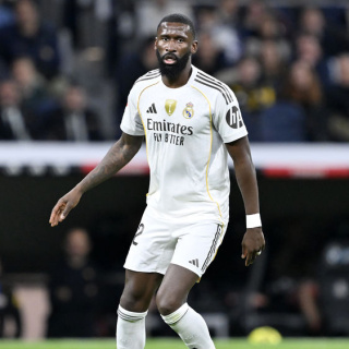 Galatasaray, Real Madrid'in stoperini istiyor!