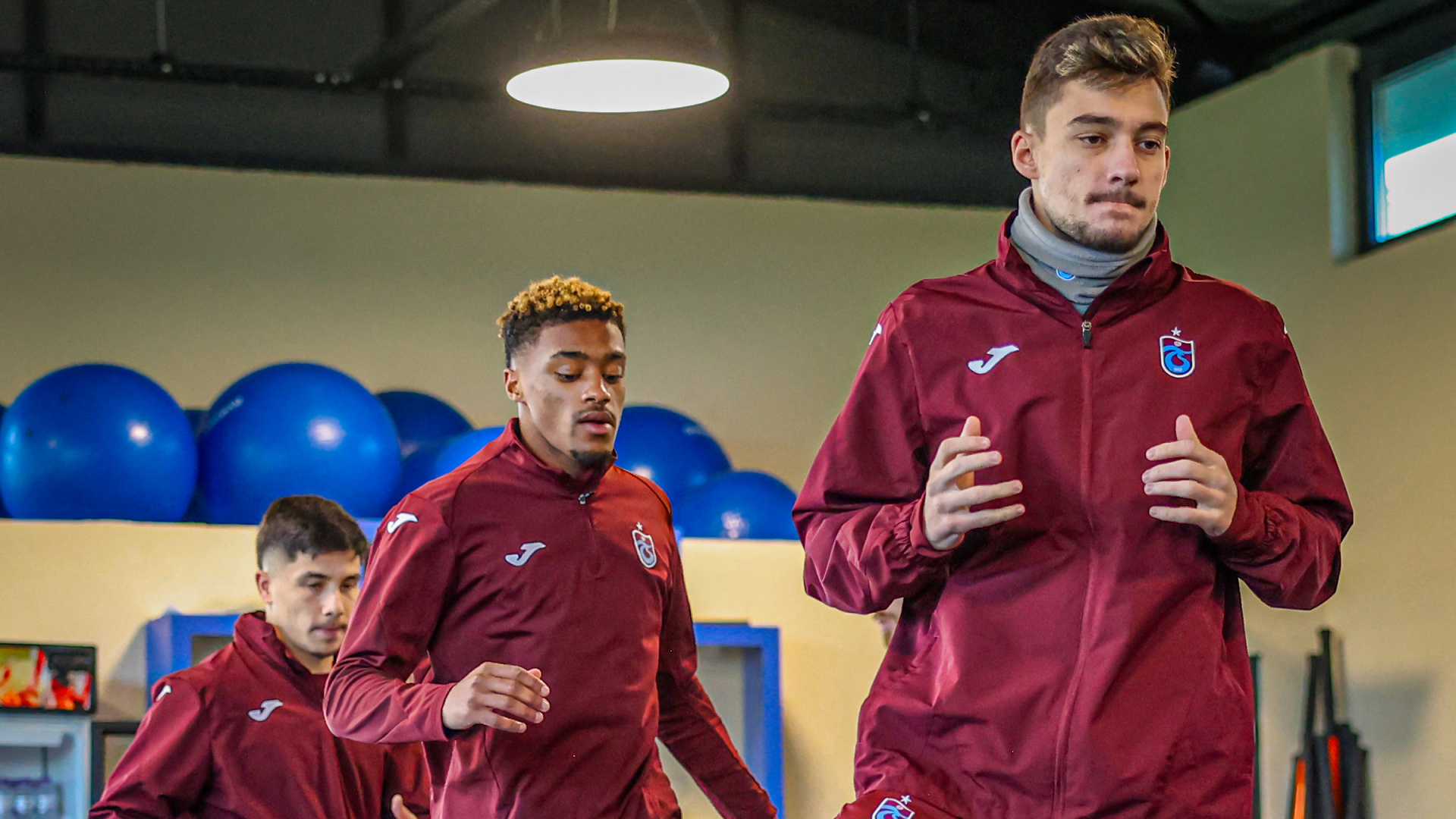Trabzonspor, Süper Kupa Yarı Finali için Gaziantep'te antrenmanlara başladı