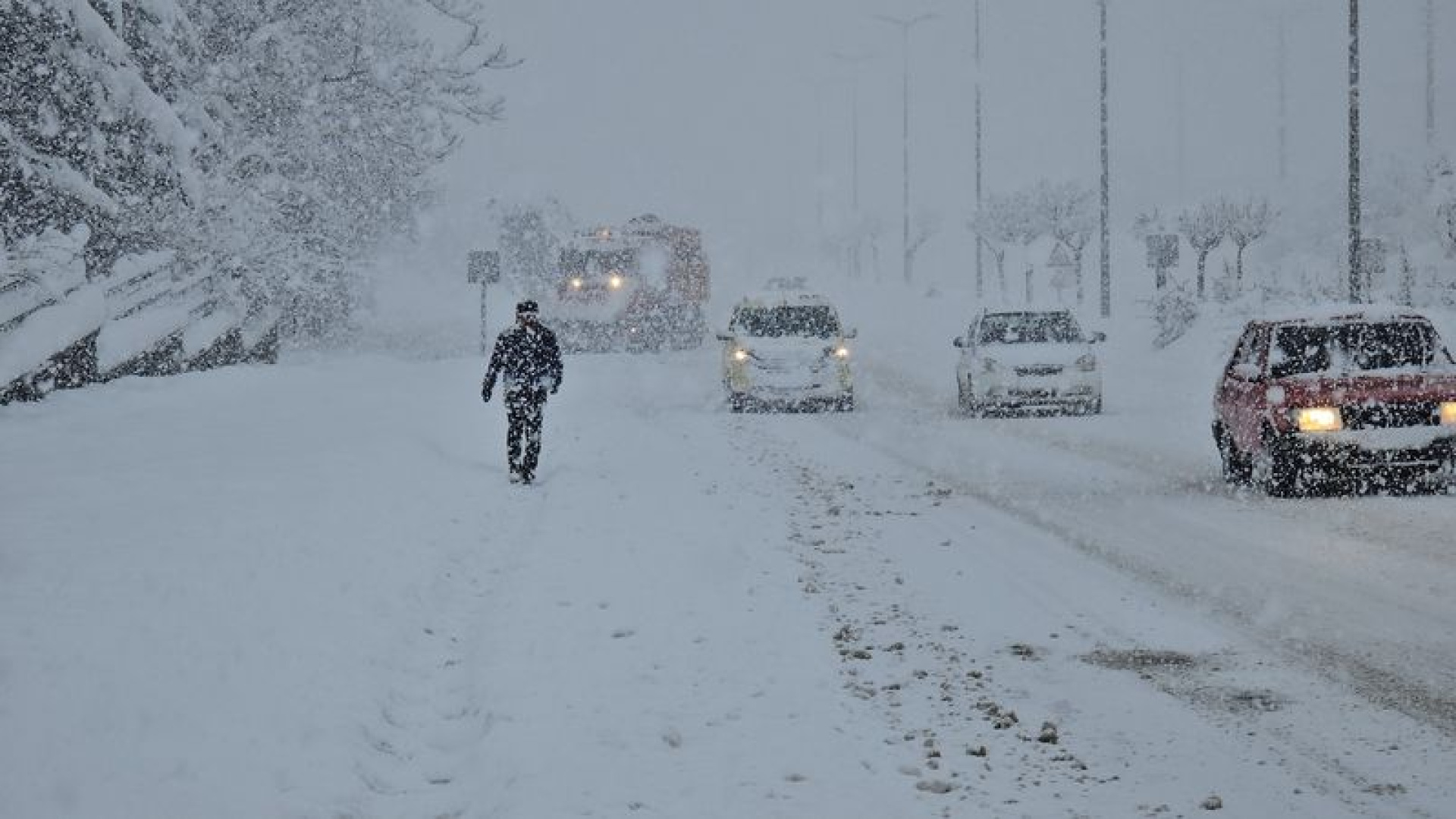 Gerede–Karabük yoluna kar engeli