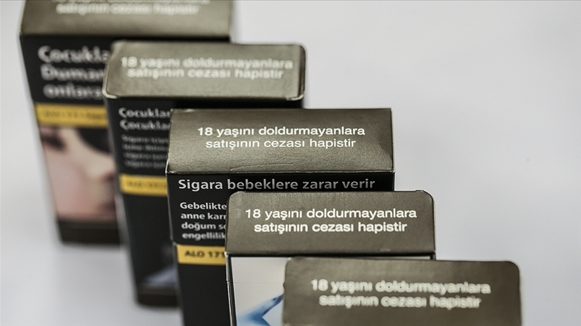 2026'da Tütün ve Alkollü İçki Satış Belgelerine Zam Geldi